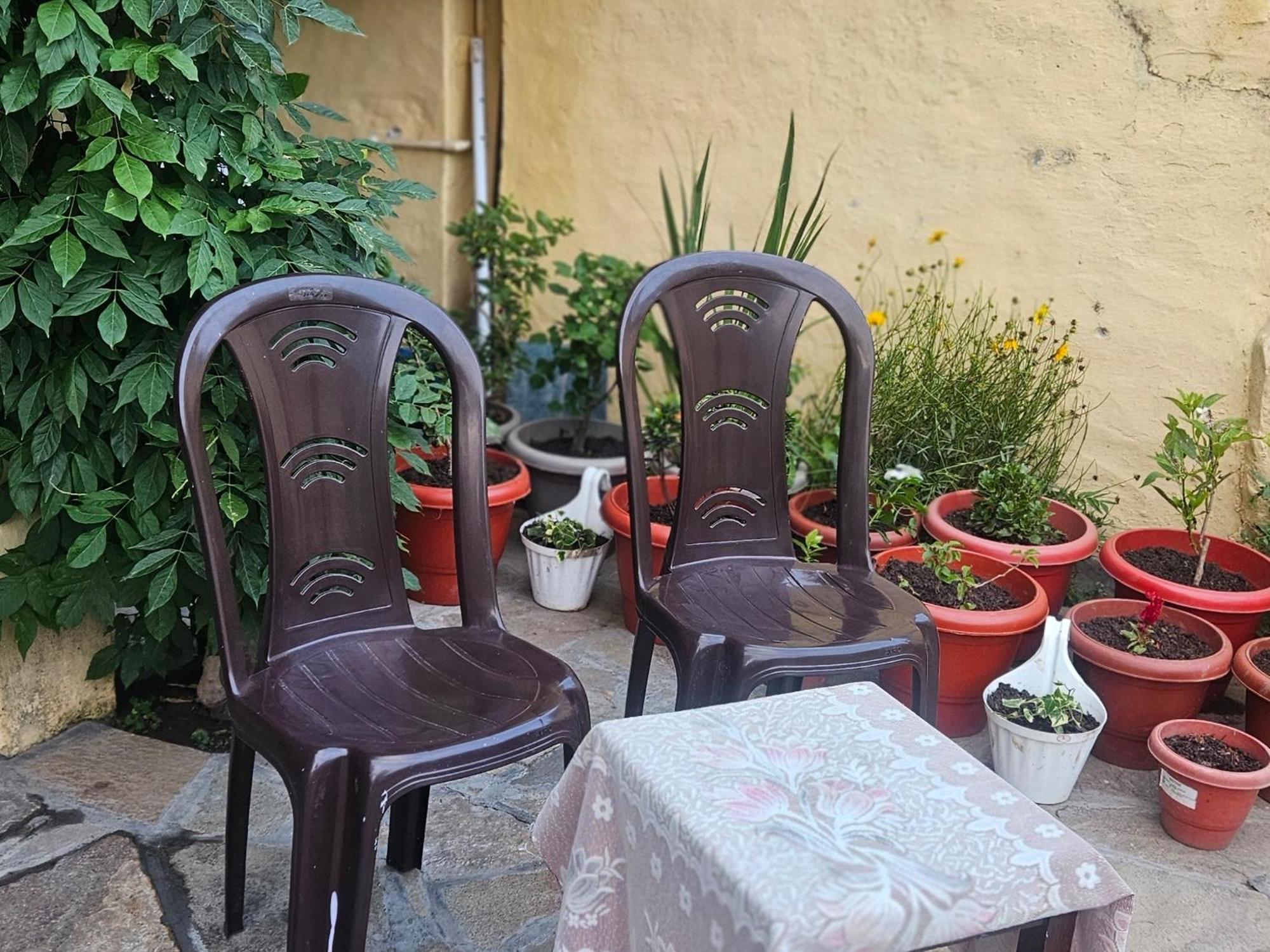 Katyuri Kings Village Homestay Dwarahat Værelse billede